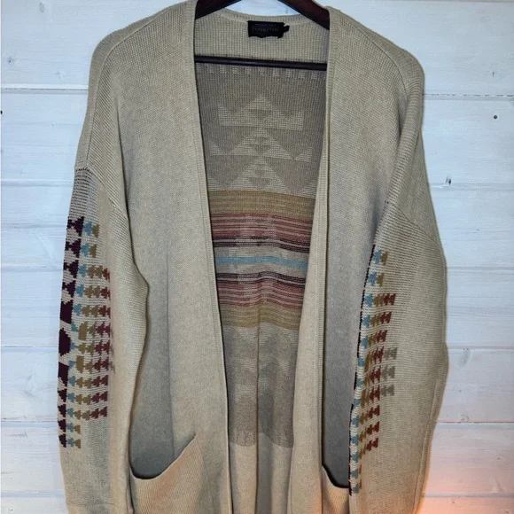 Pendleton Tan Southwestern Pattern Cardigan - Picture 4 of 9